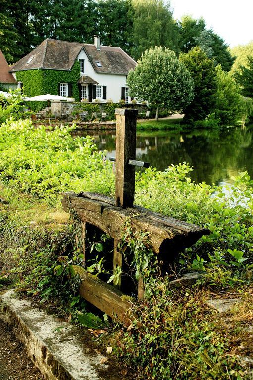 Au Moulin De La Gorce Panzió La Roche-lʼAbeille Kültér fotó